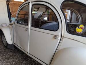 Image 26/28 de Citroën 2 CV 6 Club (1986)