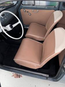 Imagen 7/8 de FIAT 500 L (1965)