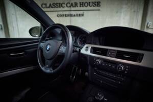 Image 77/100 of BMW M3 (2006)