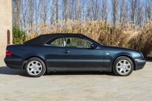 Bild 4/50 von Mercedes-Benz CLK 230 Kompressor (2002)