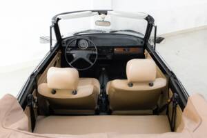 Bild 19/32 von Volkswagen Käfer 1303 LS (1978)