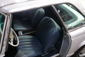 Bild 22/45 von Mercedes-Benz 280 SL (1968)