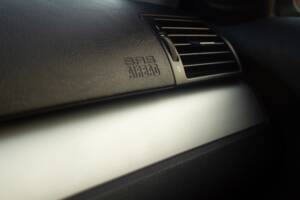 Afbeelding 57/58 van BMW 330i (2002)