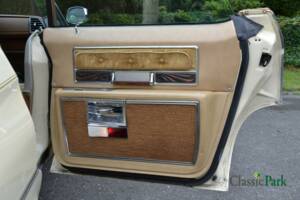Image 21/50 de Buick Electra 225 Hardtop (1976)