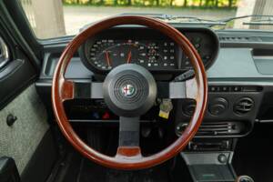 Imagen 41/50 de Alfa Romeo Giulietta 1.8 (1985)