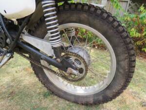 Bild 32/36 von Suzuki TS 125 (1975)