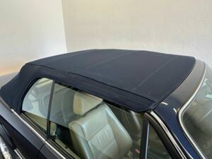 Bild 17/50 von BMW 325i (1989)