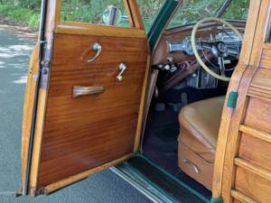 Bild 18/32 von Pontiac Streamliner (1948)