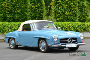 Image 22/50 of Mercedes-Benz 190 SL (1961)