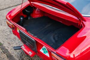 Image 29/31 of Alfa Romeo Giulia Sprint GTA (1966)