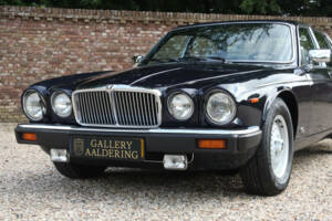 Imagen 18/50 de Jaguar XJ 12 (1985)