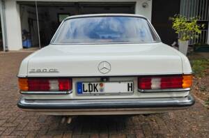 Immagine 3/16 di Mercedes-Benz 280 CE (1977)