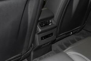 Image 10/11 de Audi S6 e-tron Avant (2025)
