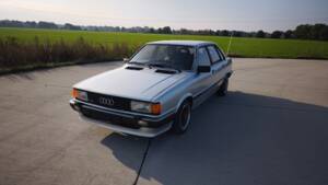 Image 34/94 de Audi 80 CD 5S (1982)