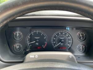 Bild 16/50 von Aston Martin DB 7 Vantage Volante (2002)