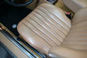 Image 12/50 de Mercedes-Benz 420 SL (1987)