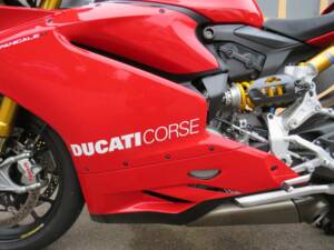 Bild 3/49 von Ducati DUMMY (2017)