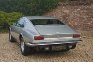 Bild 11/50 von Aston Martin V8 (1974)