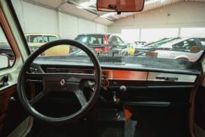 Afbeelding 14/16 van Renault R 6 GTL (1980)