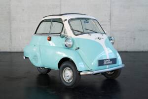 Image 21/29 of BMW Isetta 300 (1962)