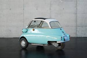 Image 11/29 of BMW Isetta 300 (1962)
