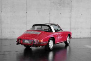 Bild 12/43 von Porsche 911 2.0 T (1967)