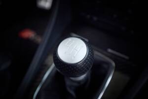 Image 63/95 of Audi RS4 Avant (2006)
