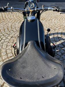 Image 7/19 of BMW R 12 (1941)