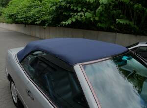 Image 64/69 of Mercedes-Benz E 320 (1994)