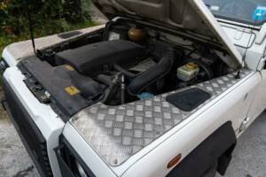 Afbeelding 12/23 van Land Rover Defender 90 Td5 (1999)