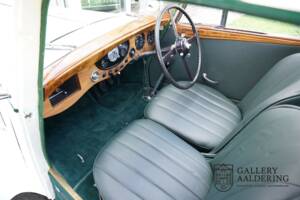 Bild 11/50 von Bentley 3 1/2 Liter Park Ward FHC (1933)