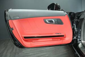 Image 10/30 of Mercedes-Benz SLS AMG Roadster (2012)