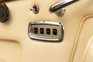 Imagen 46/48 de Rolls-Royce Silver Shadow I (1967)