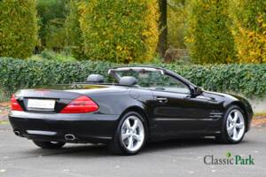 Immagine 3/50 di Mercedes-Benz SL 600 (2004)
