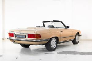 Afbeelding 8/32 van Mercedes-Benz 300 SL (1986)