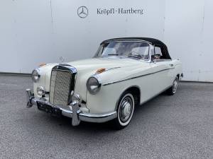 Immagine 1/10 di Mercedes-Benz 220 S Cabriolet (1957)