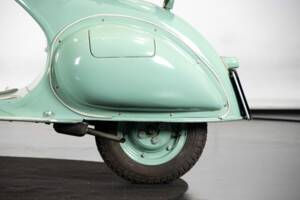 Immagine 22/50 di Piaggio Vespa 125 (1953)