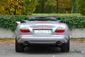 Image 16/50 of Jaguar XKR &quot;Silverstone&quot; (2000)