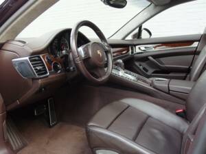 Bild 37/98 von Porsche Panamera Turbo (2009)