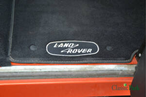 Bild 21/50 von Land Rover Defender 90 Autobiography (2015)