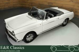 Bild 1/19 von Peugeot 404 Cabriolet (1966)