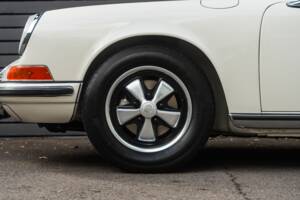 Afbeelding 3/60 van Porsche 911 2.2 T (1971)