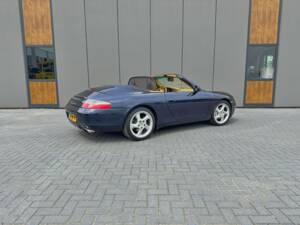 Bild 4/14 von Porsche 911 Carrera 4 (2001)