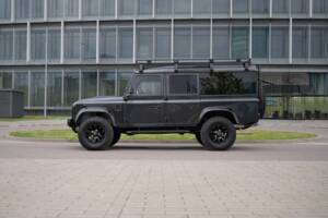 Image 30/41 of Land Rover Defender 110 (1992)