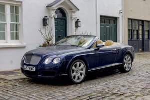 Imagen 11/33 de Bentley Continental GTC (2007)