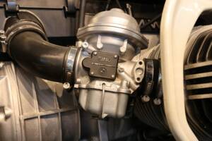 Image 13/32 of BMW R 100 RS (1987)