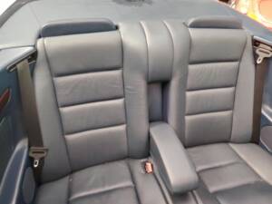 Afbeelding 27/40 van Mercedes-Benz E 200 (1996)