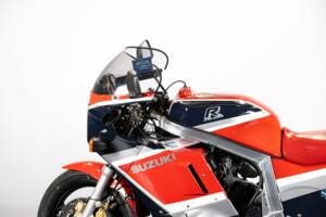 Immagine 25/50 di Suzuki GSX-R 1100 (1986)