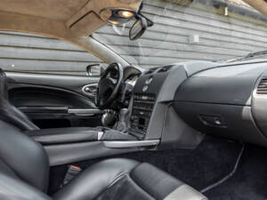 Image 28/56 of Aston Martin V12 Vanquish S (2005)