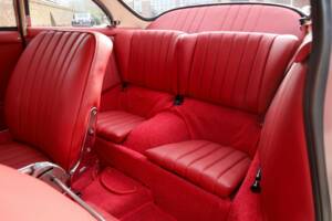 Image 26/50 de Porsche 356 C 1600 (1964)